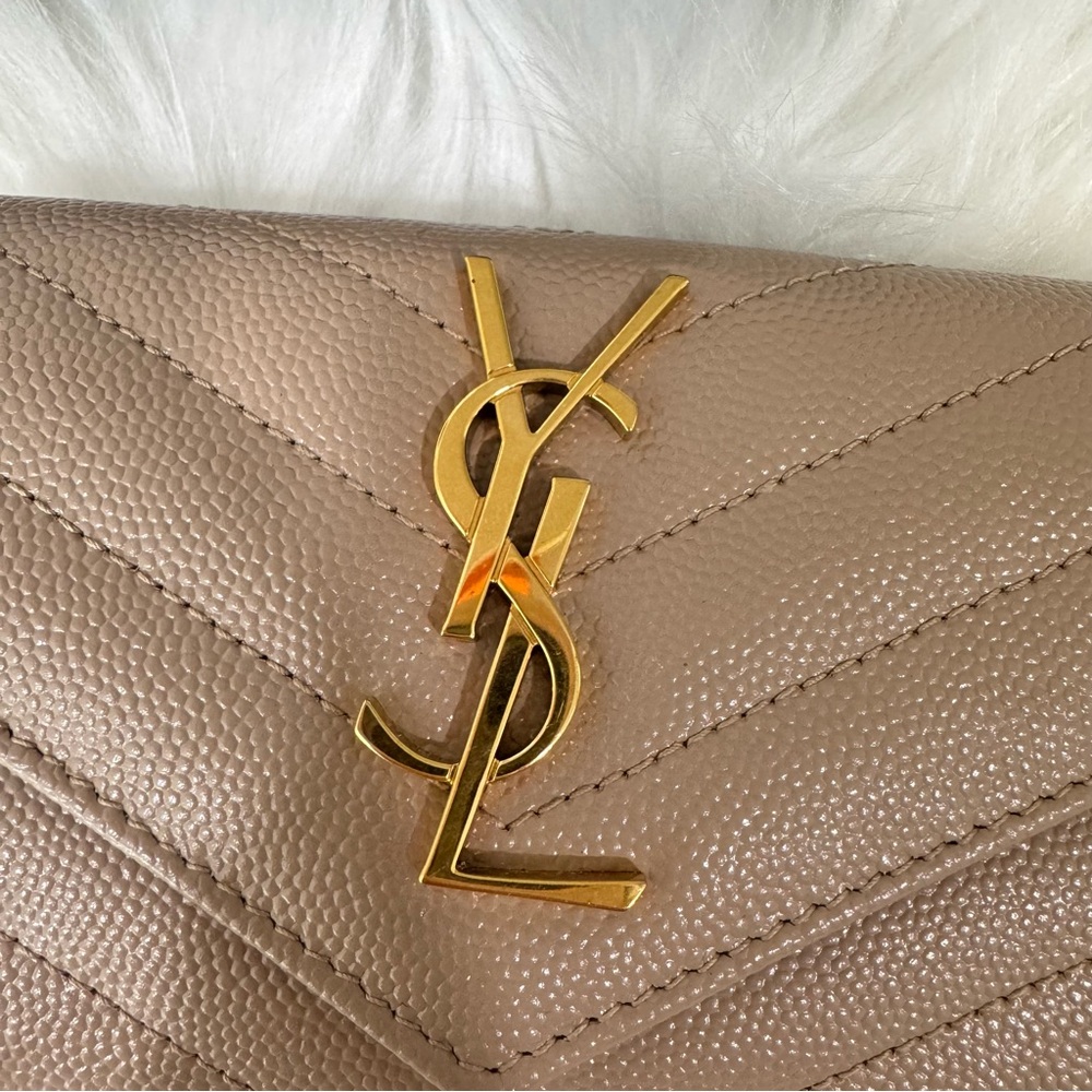 YSL Saint Laurent Small Monogram Envelope Wallet - Picture 4 of 14